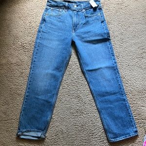 NWT - Gap Sky High Straight Women's Jeans (28 / 6p)